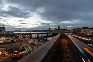 Ombyggnadstion av Slussen med tunnelbanan i centrum